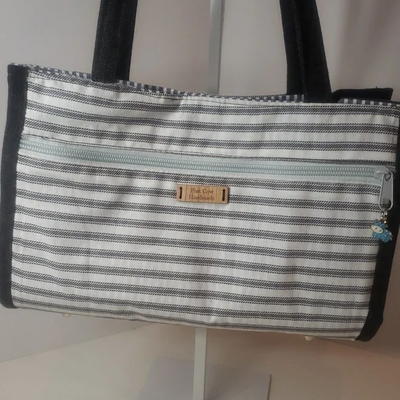 Handmade Mini Handbag - Picture 2 of 9